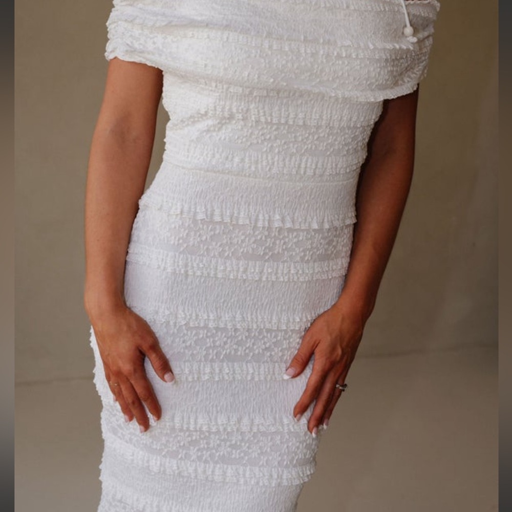 Elegant White Off-Shoulder Dress